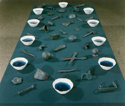 Jutta hieret, Installation Götterspeise, 1998/99